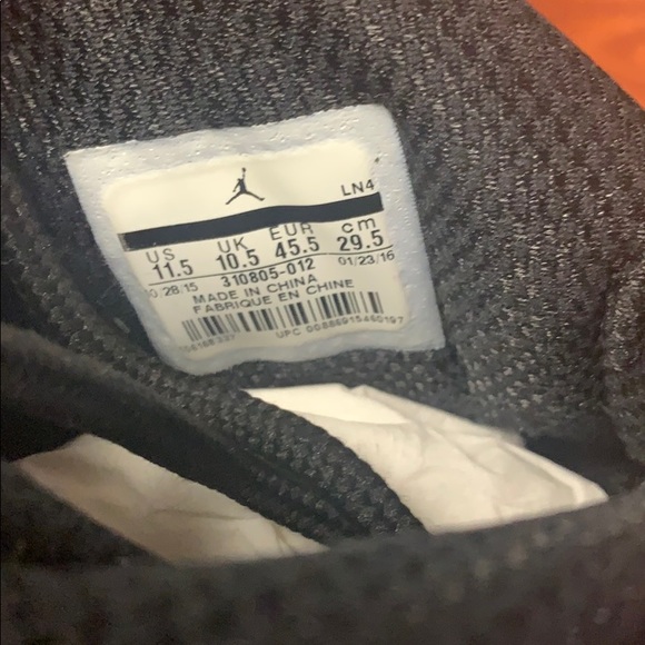 Air Jordan Retro 10 NYC city pack US 11.5 - Picture 8 of 8